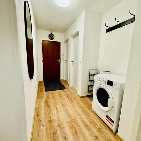 3br Close To Munich & Airport Oberschleissheim
