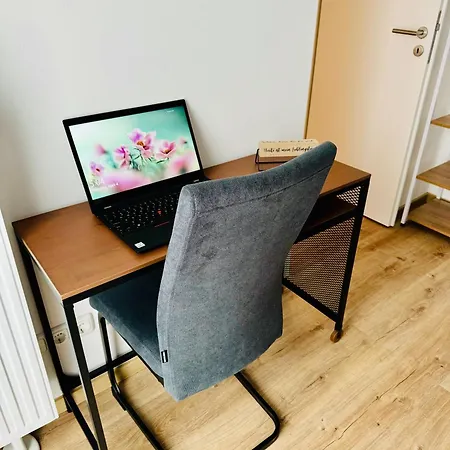 3br Close To Munich & Airport Oberschleissheim